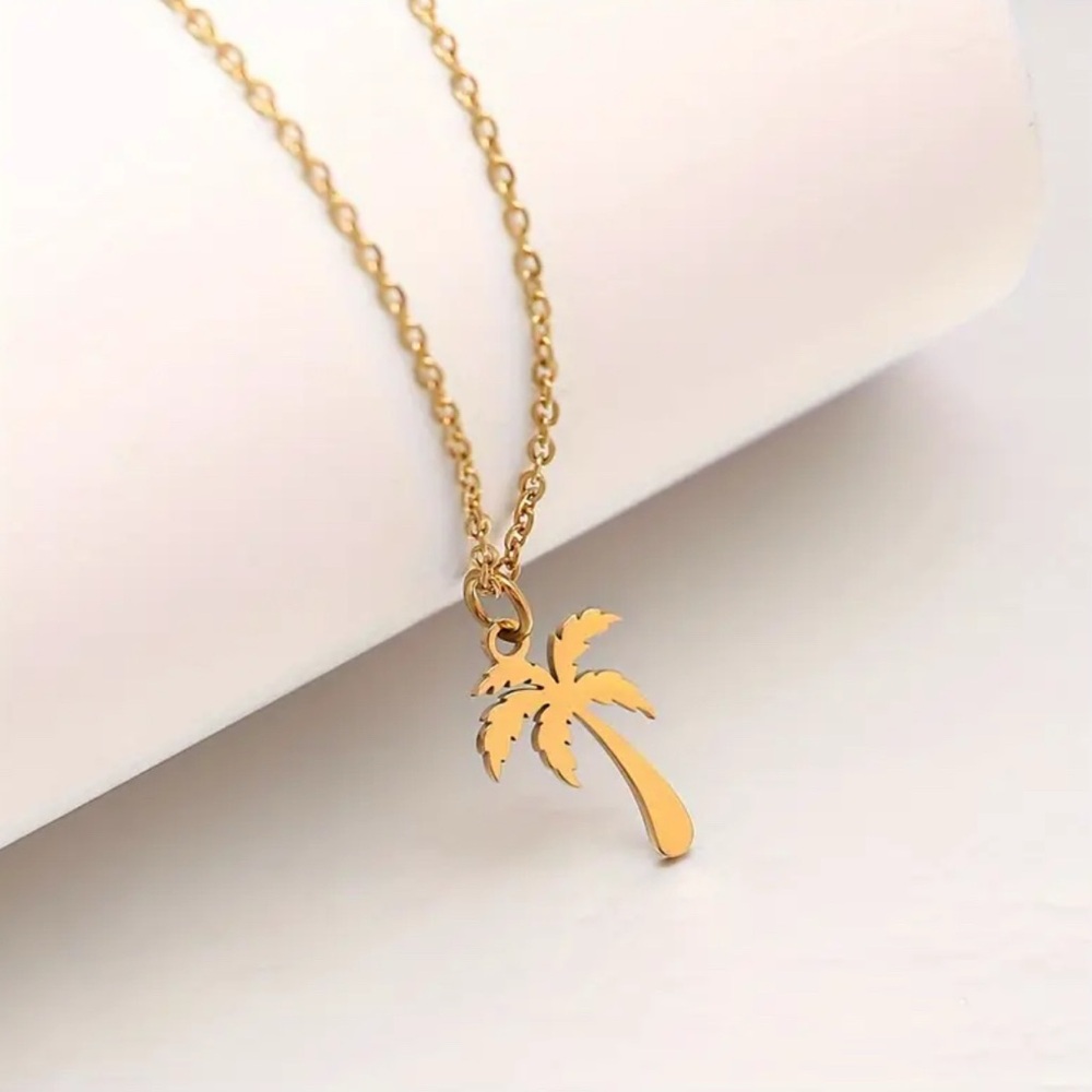 Gold Palm Tree Pendant Necklace